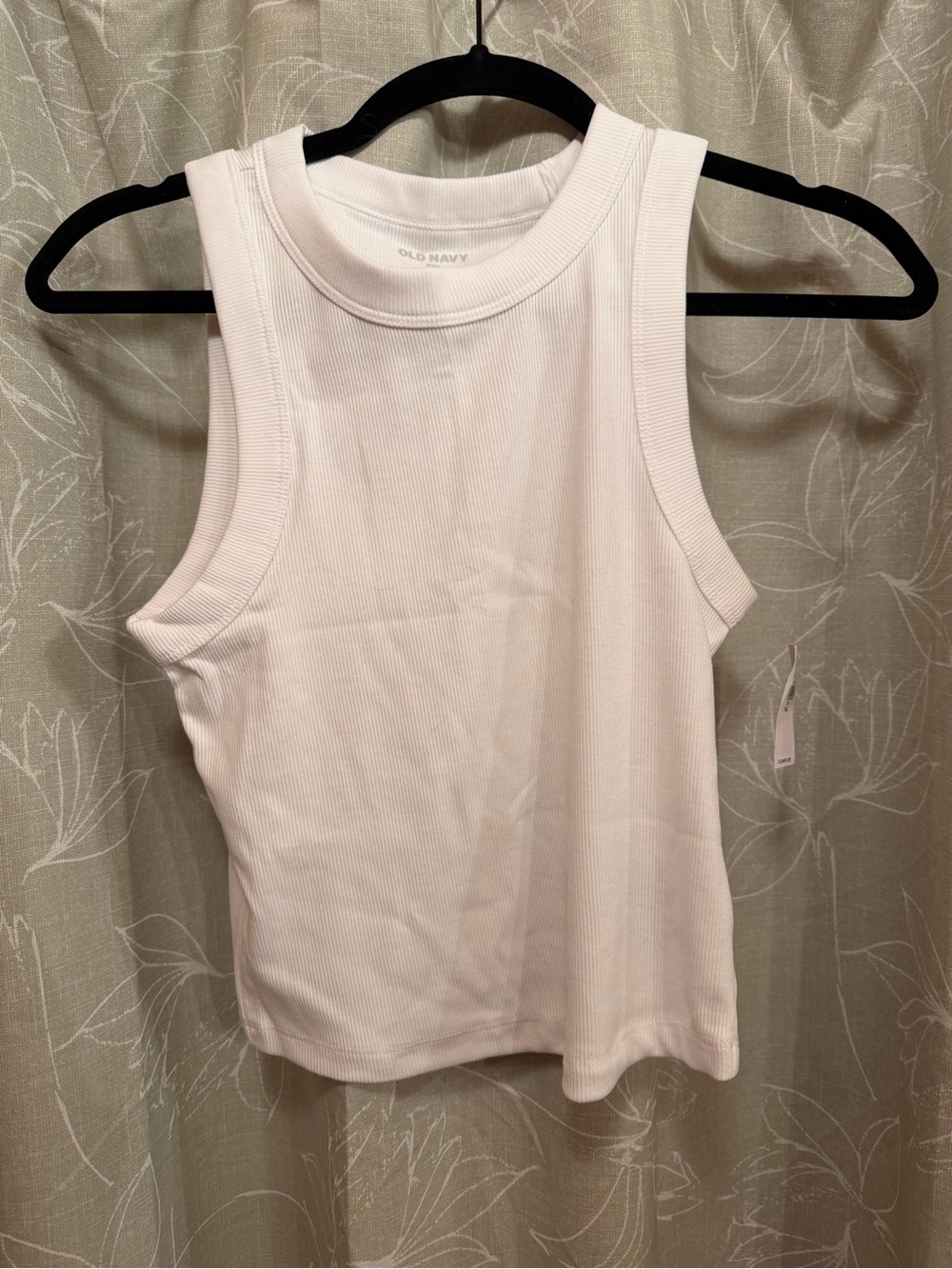 Old Navy Women's Ribbed Tank Top in Pale Pink
